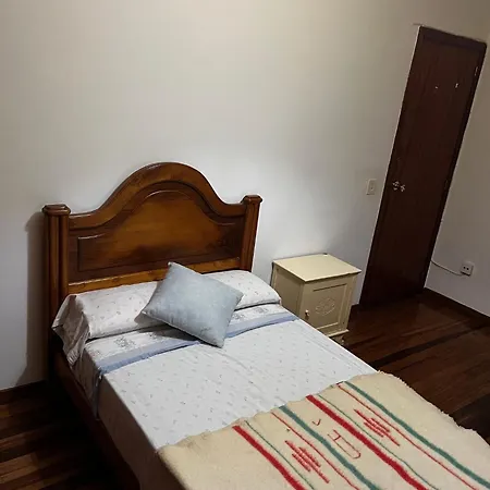 Homestay Estacion De Autobuses Y Tren Santiago de Compostela