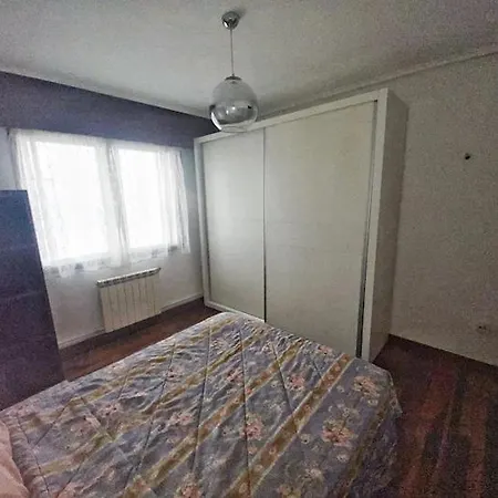 ホームステイ Estacion De Autobuses Y Tren